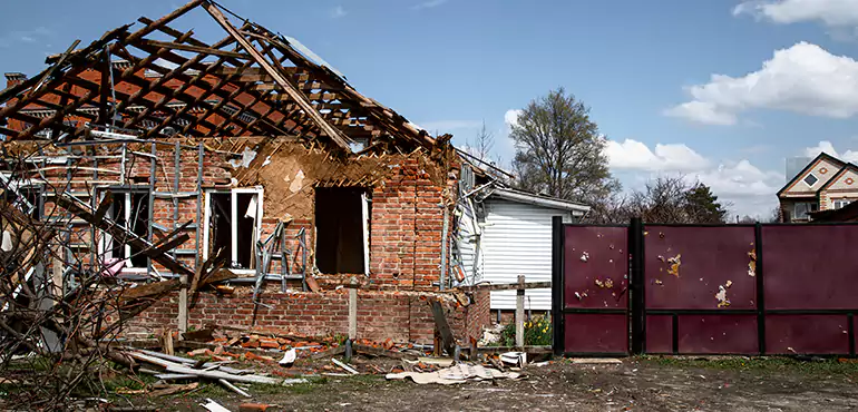 Types of Houses We Buy Without Repairs in Alexandria, VA